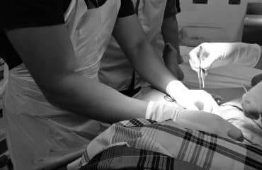 Sunat pada Bayi: Manfaat, Risiko, dan Waktu Tepat Melakukannya