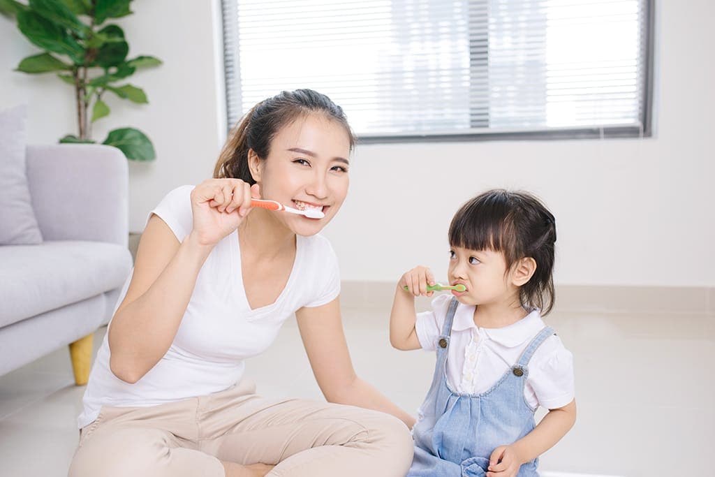 cara memilih sikat gigi bayi