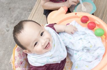 Bagaimana Mengatasi Cegukan Pada Bayi?