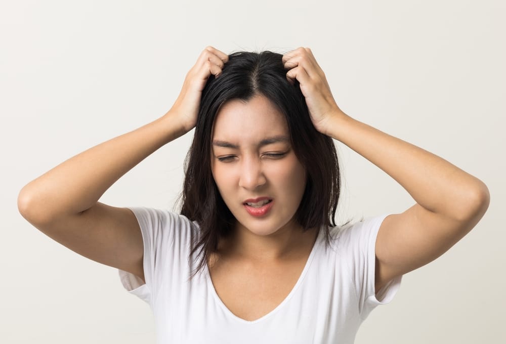 Kulit Kepala Gatal? Ini 7 Penyebab dan Cara Mengatasinya dengan Tepat