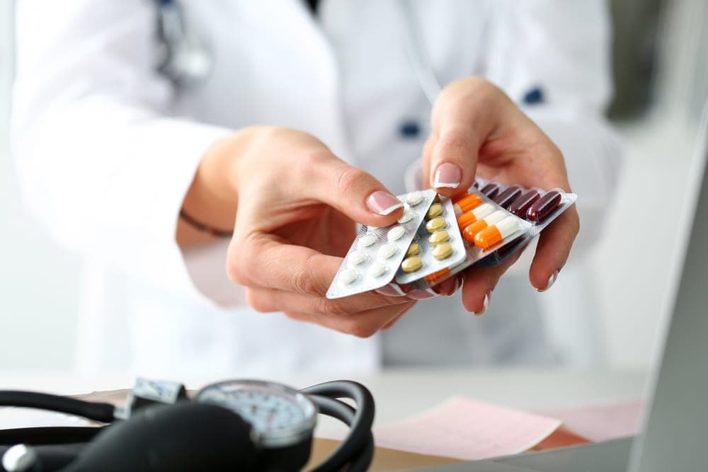 antibiotik obat herpes