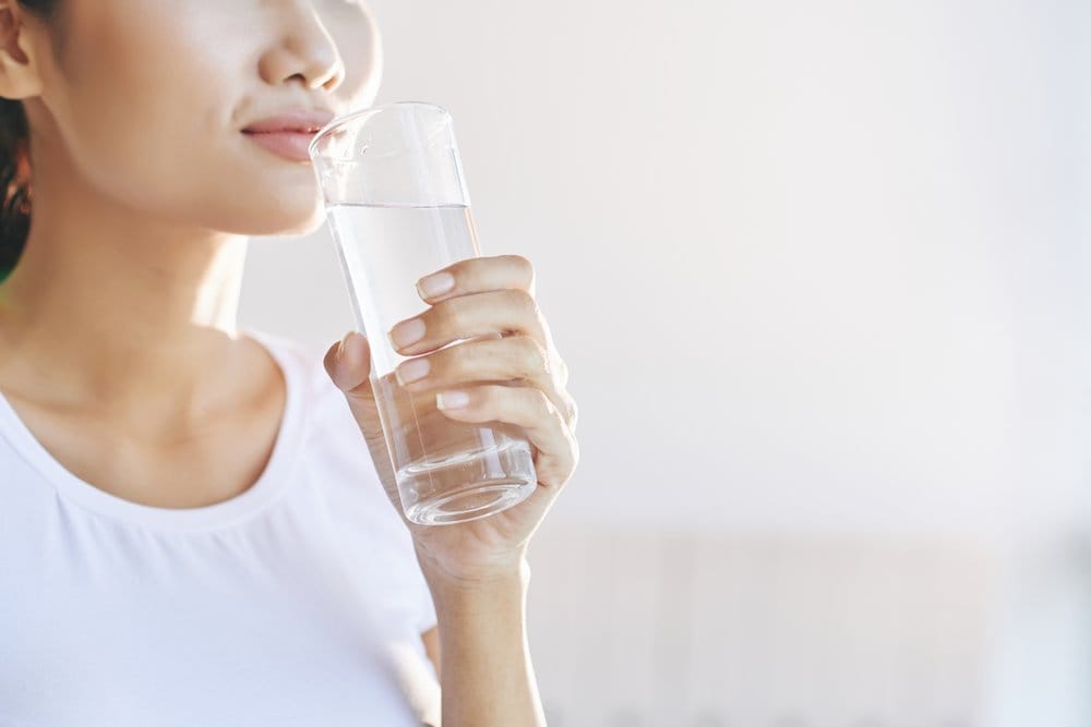 sakit kepala bagian belakang bisa diatasi dengan minum air putih