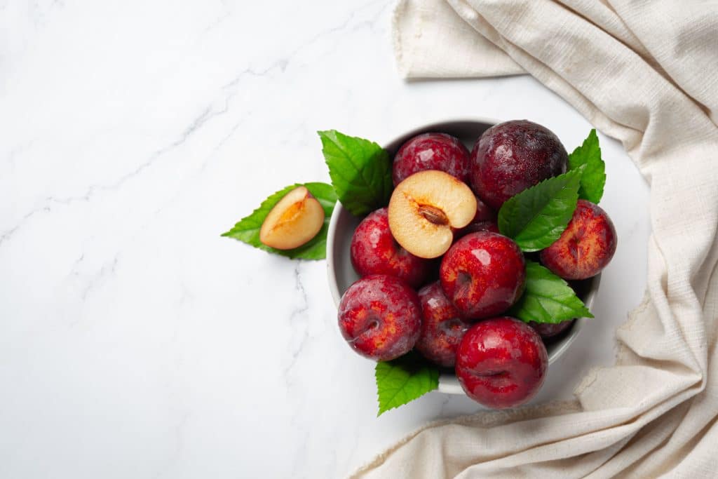 buah plum untuk program hamil