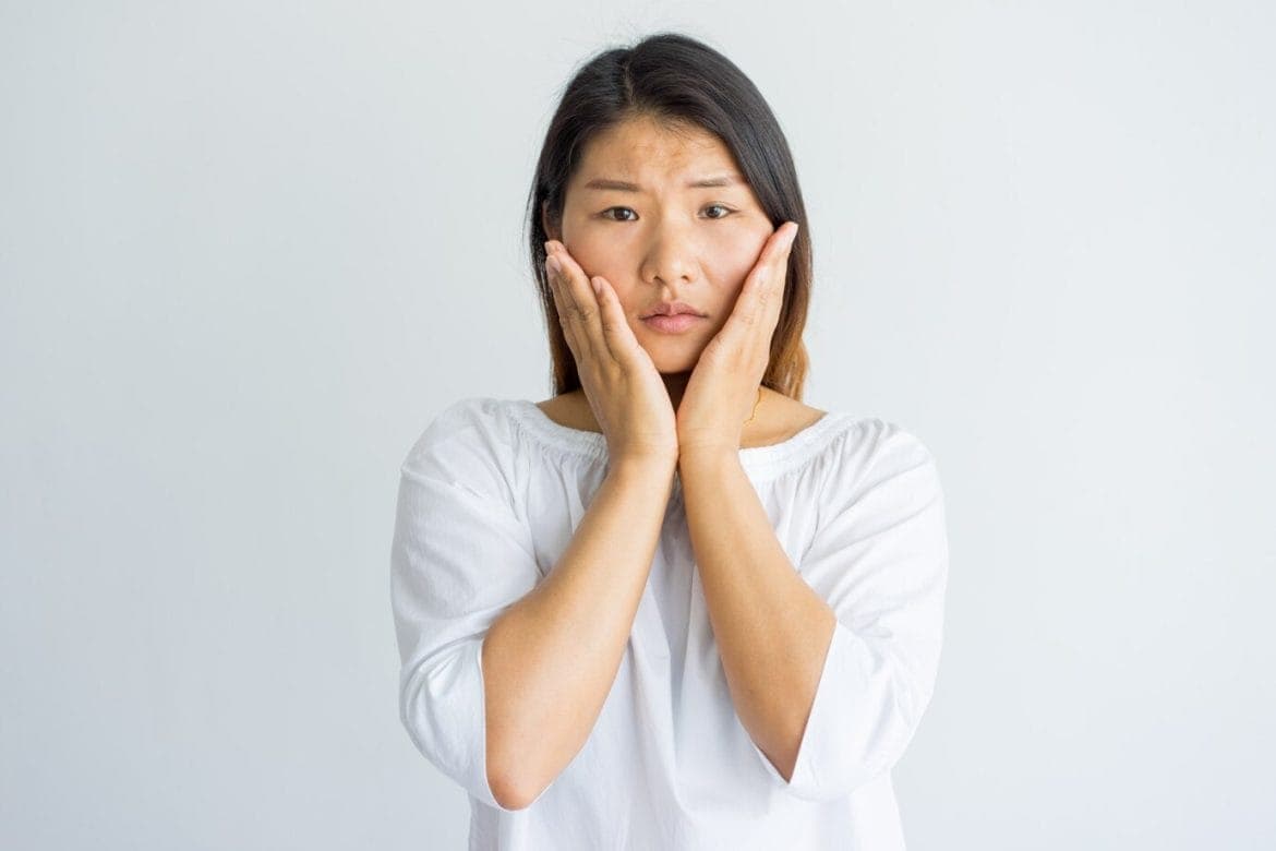 Hemifacial spasm atau kejang separuh wajah