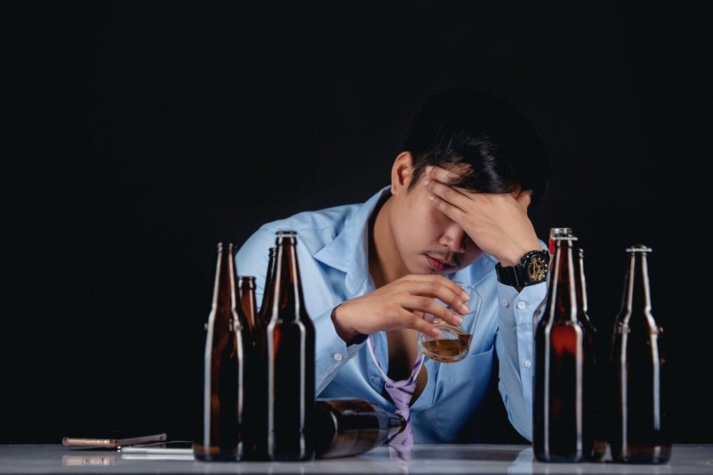 alkohol bisa menyebabkan kebutaan
