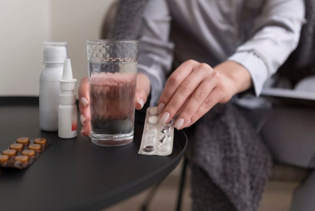 obat radang tenggorokan dewasa di apotek