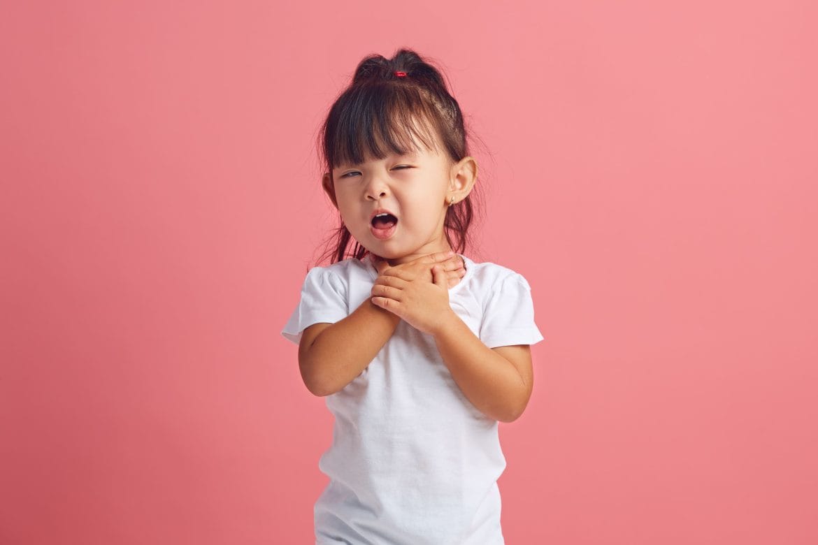 cara mengatasi radang tenggorokan pada anak