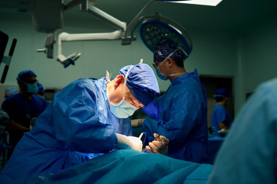 Pusat neurosurgery