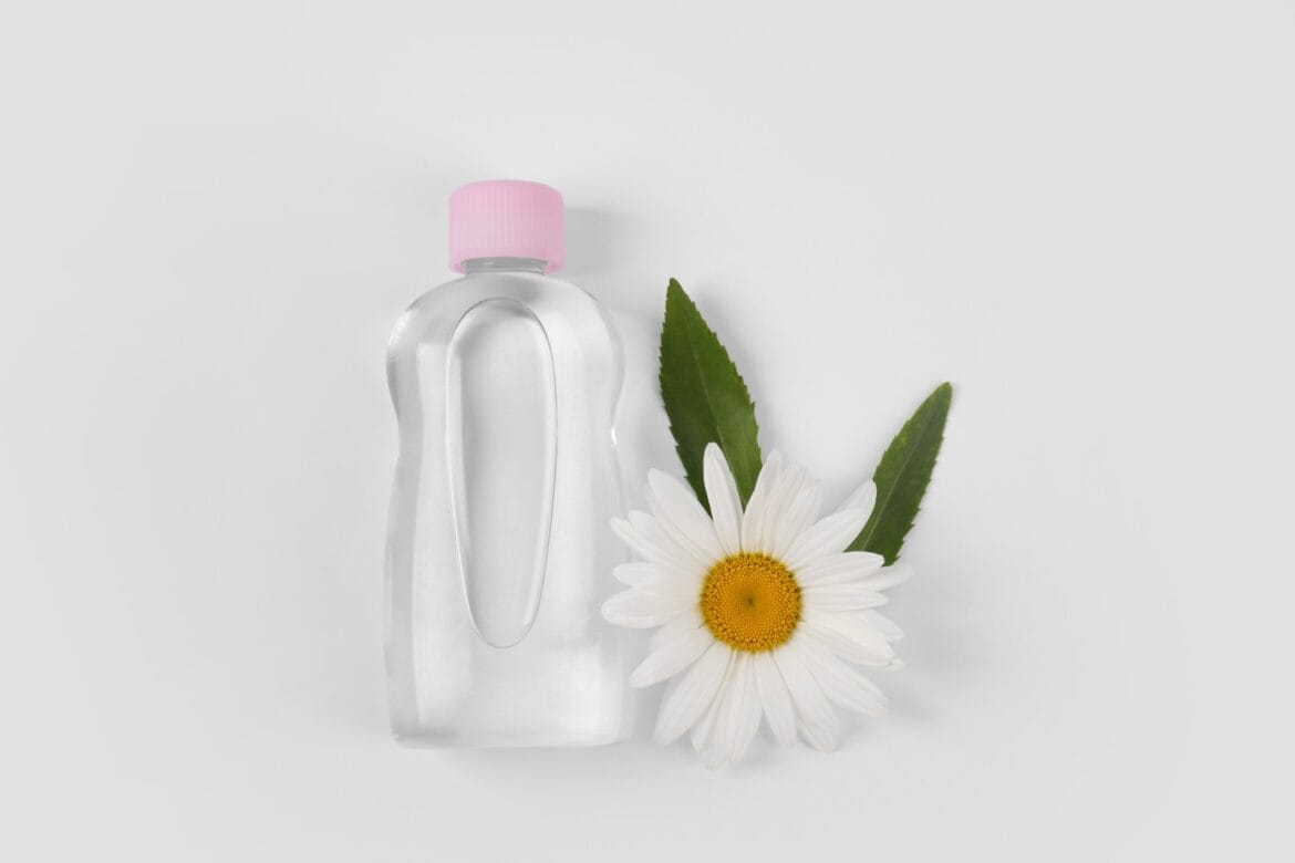 Manfaat baby oil untuk wajah