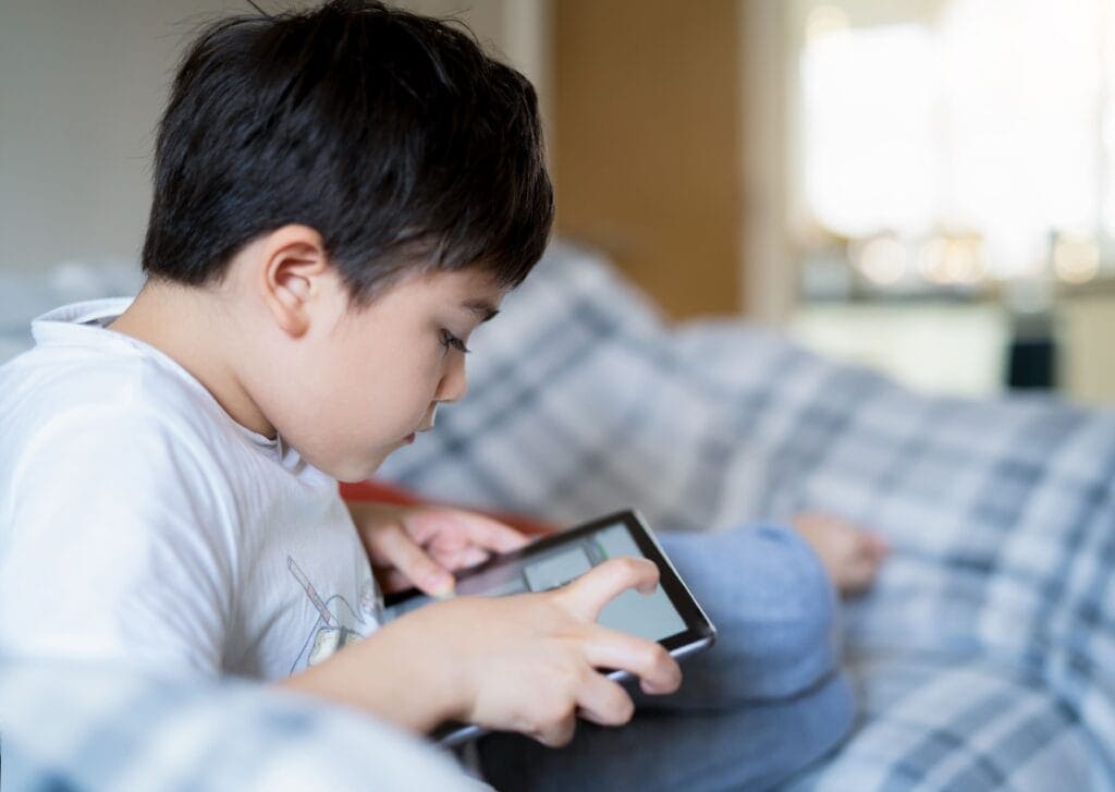 Screen time adalah