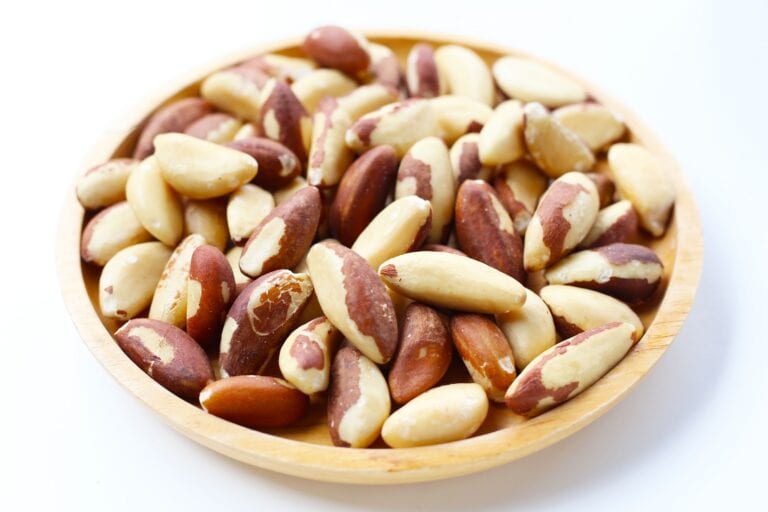 manfaat kacang brazil